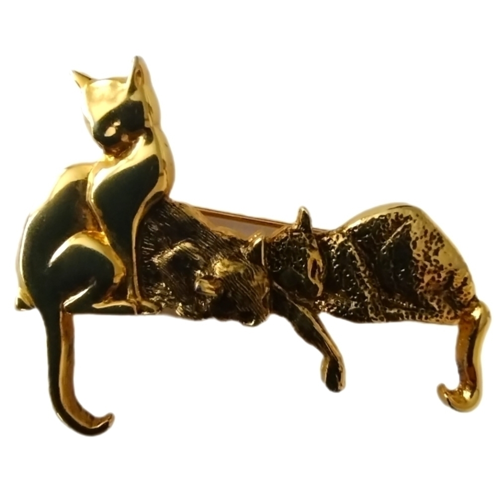1980s Museum of Fine Art Boston Steinlen Triple Cat Pin